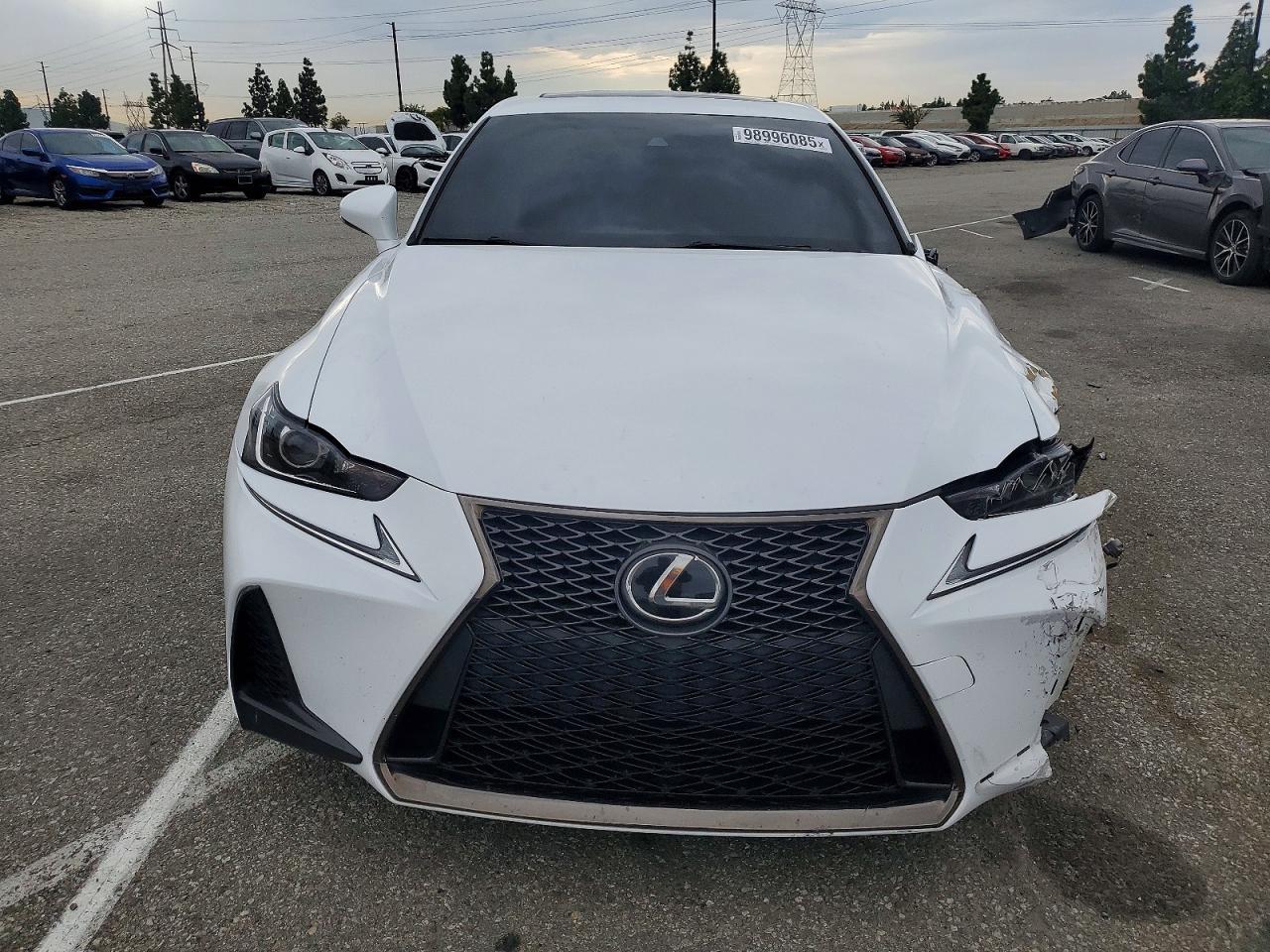 2017 Lexus Is 200t