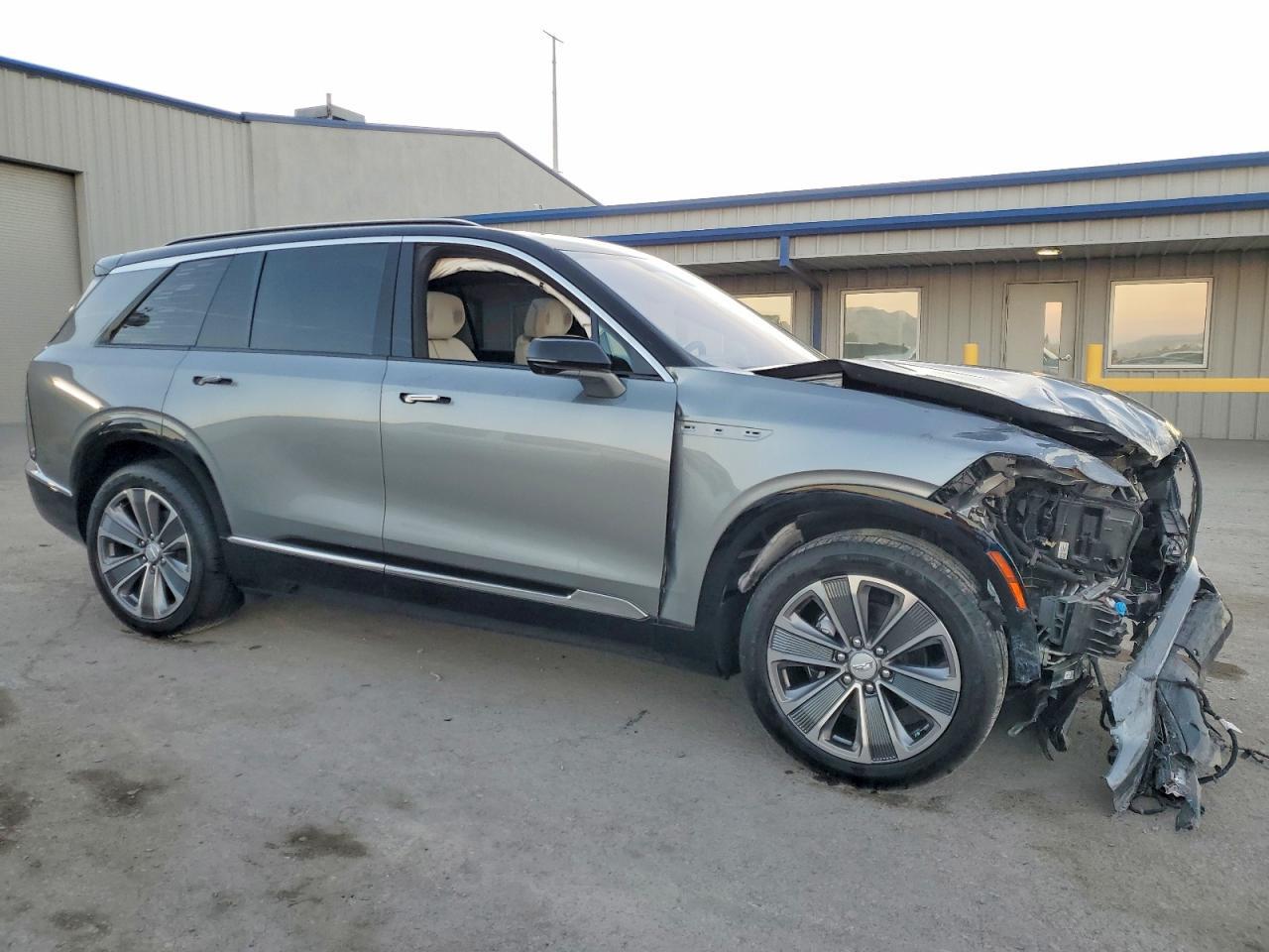 2026 Cadillac Vistiq Luxury