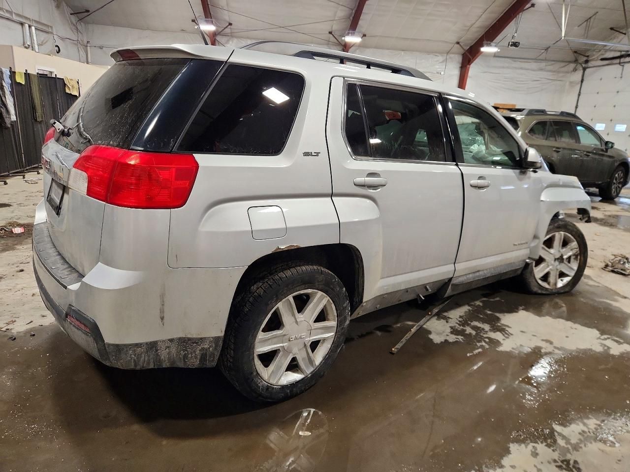 2011 GMC Terrain slt