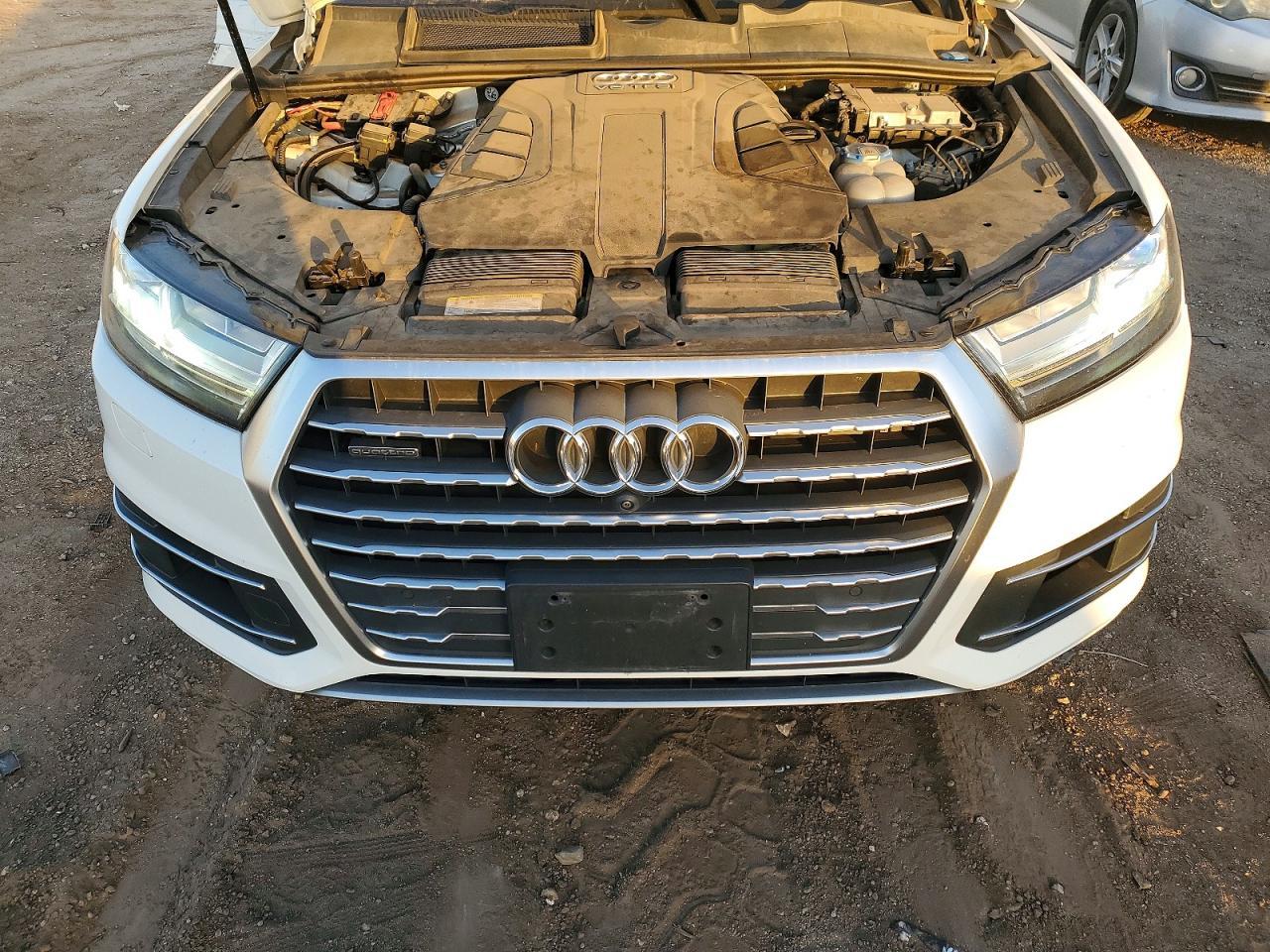 2017 Audi Q7 Premium Plus