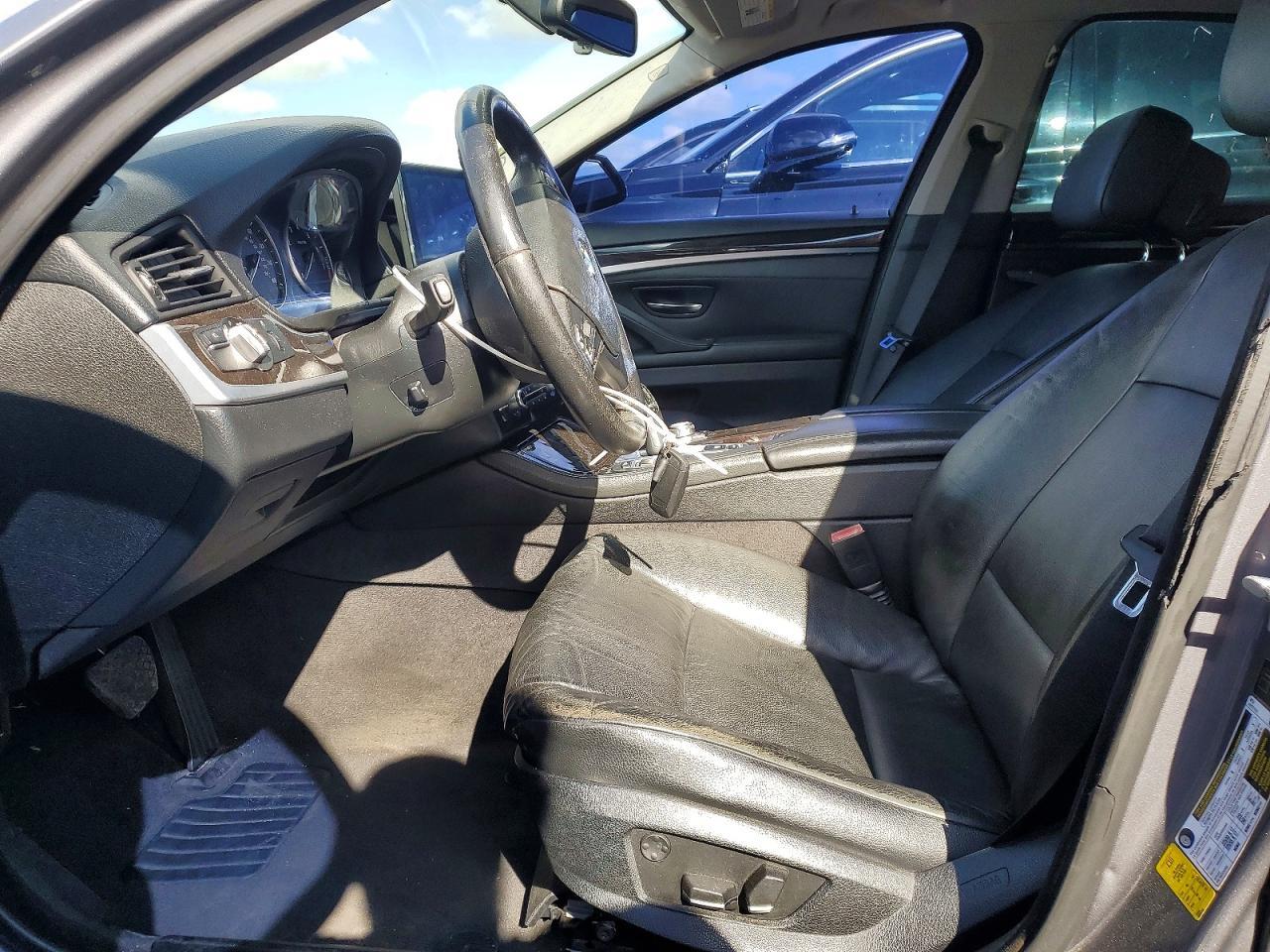 2013 BMW 528 i