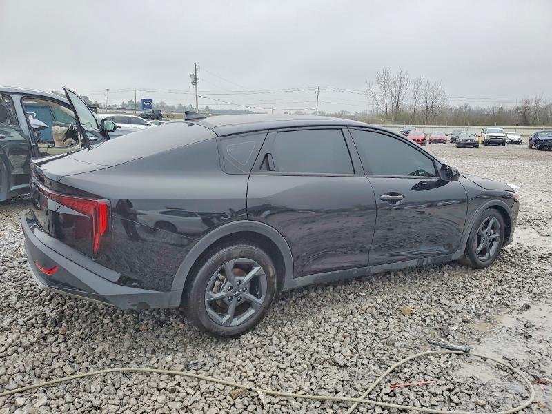 2025 KIA K4 lx