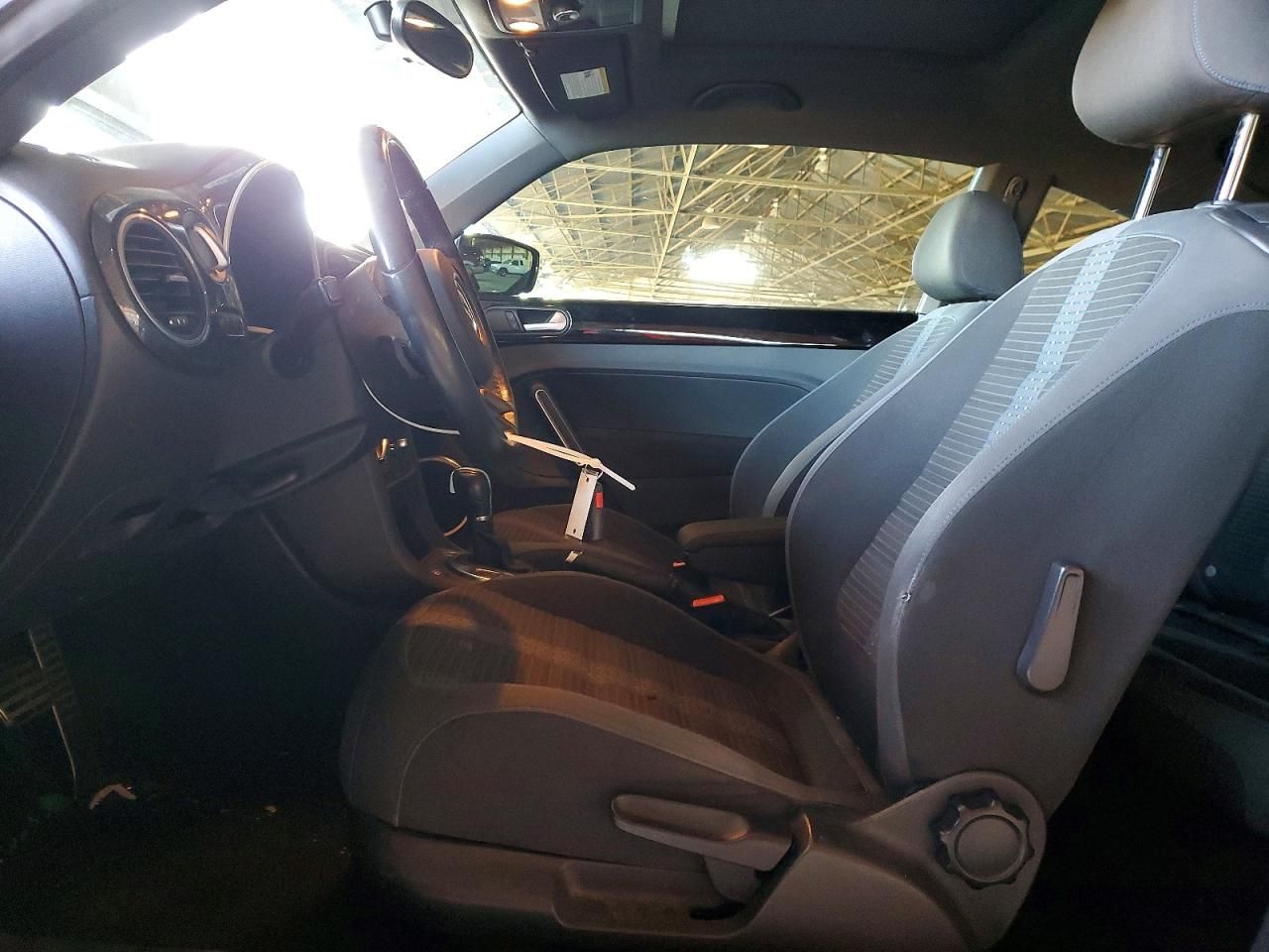 2013 Volkswagen Beetle Turbo