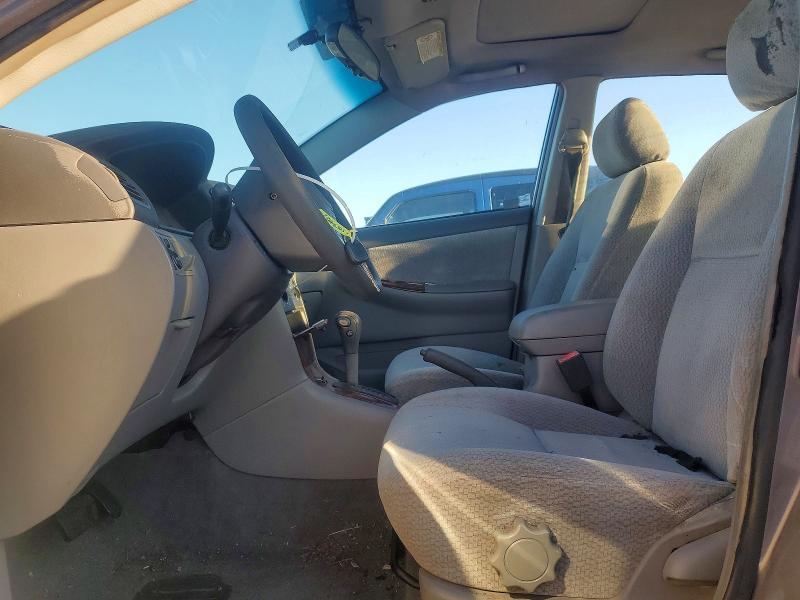 2003 Toyota Corolla le