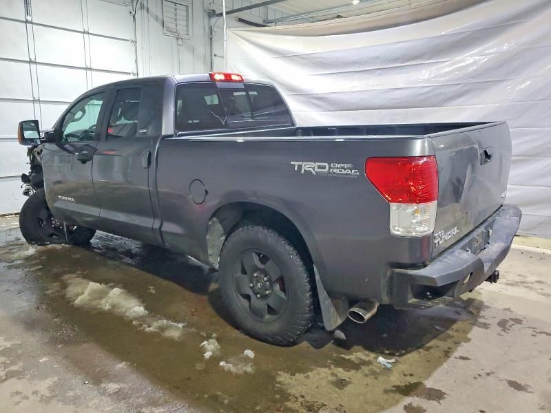 2011 Toyota Tundra Double cab SR5