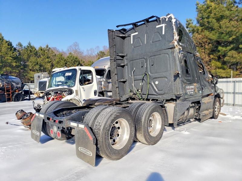 2026 Freightliner Cascadia 126 Semi Truck