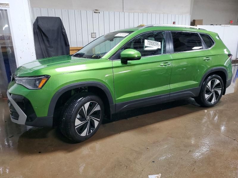 2025 Volkswagen Taos se