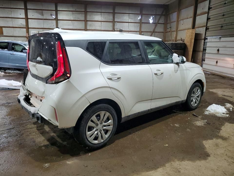 2023 KIA Soul lx