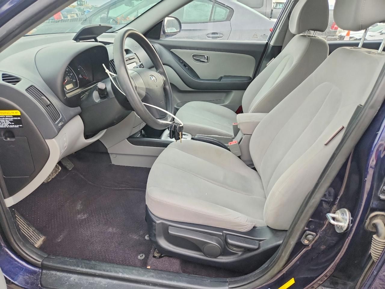 2010 Hyundai Elantra Blue