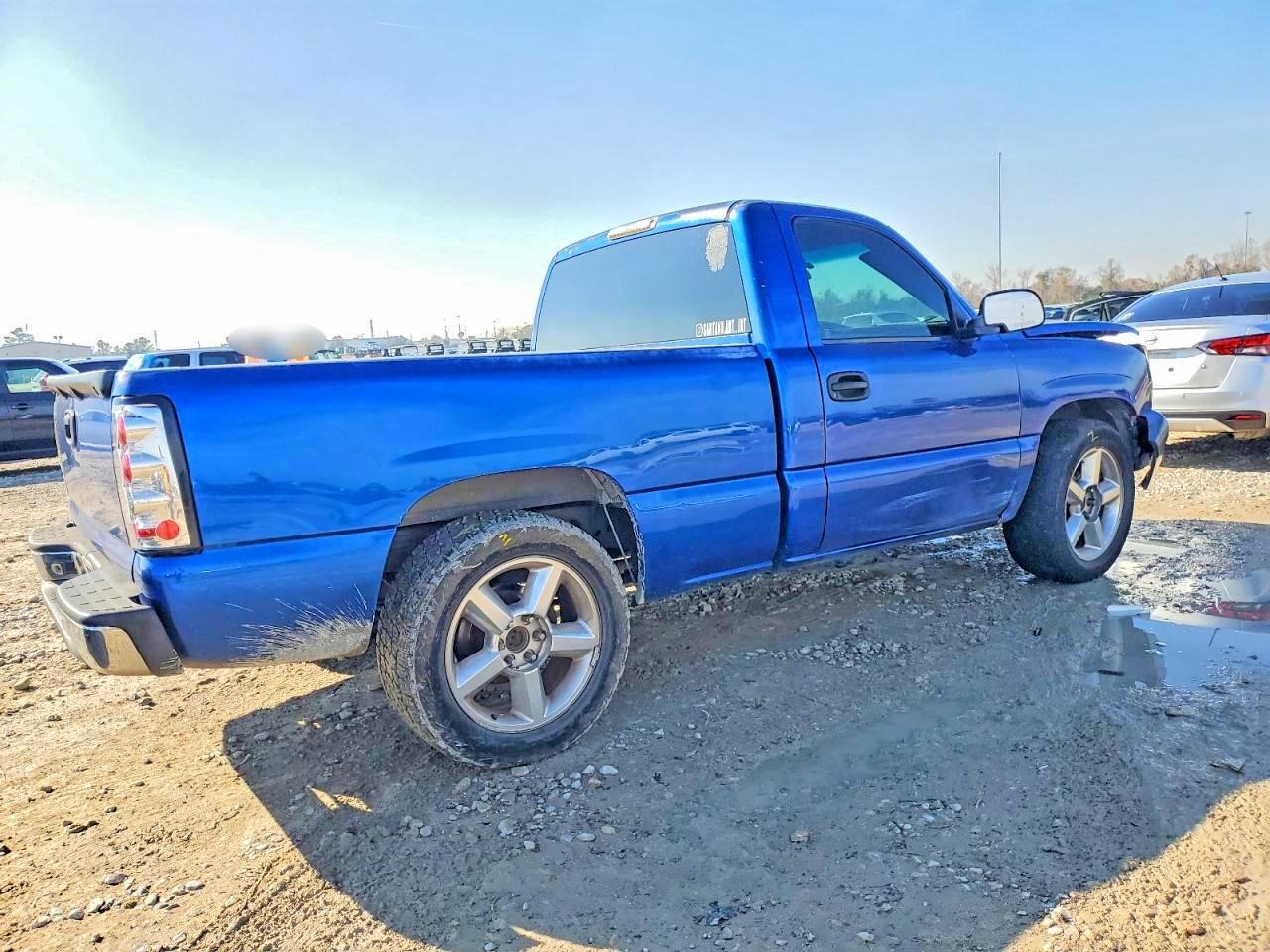 2003 Chevrolet Silverado C1500