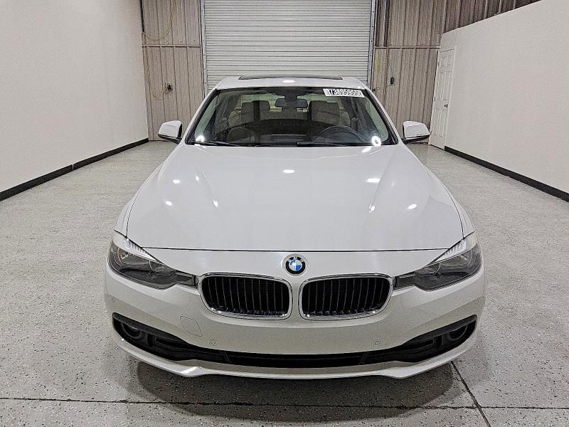 2016 BMW 320 i