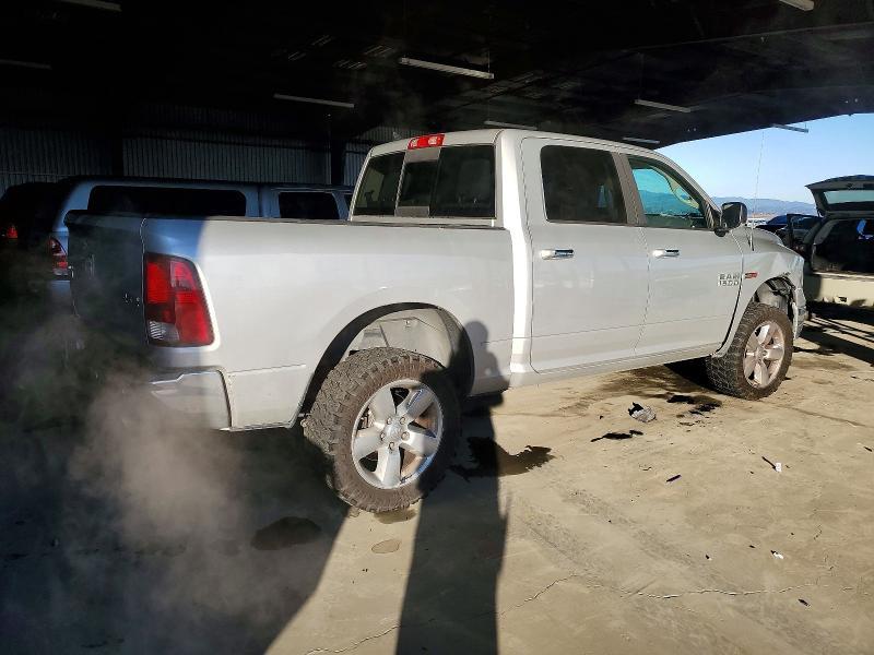 2015 Dodge Ram 1500 slt