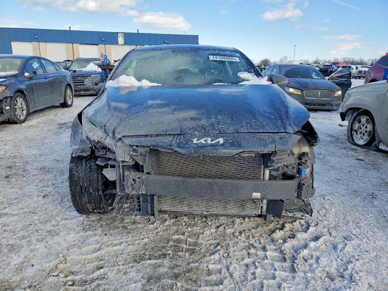 2023 KIA Forte gt Line