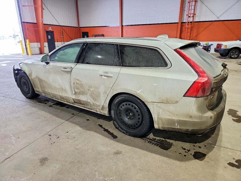 2019 Volvo V90 T6 R-design
