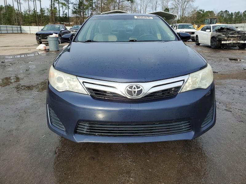 2014 Toyota Camry l