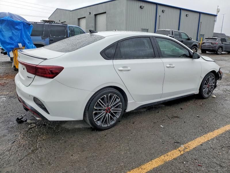 2023 KIA Forte gt