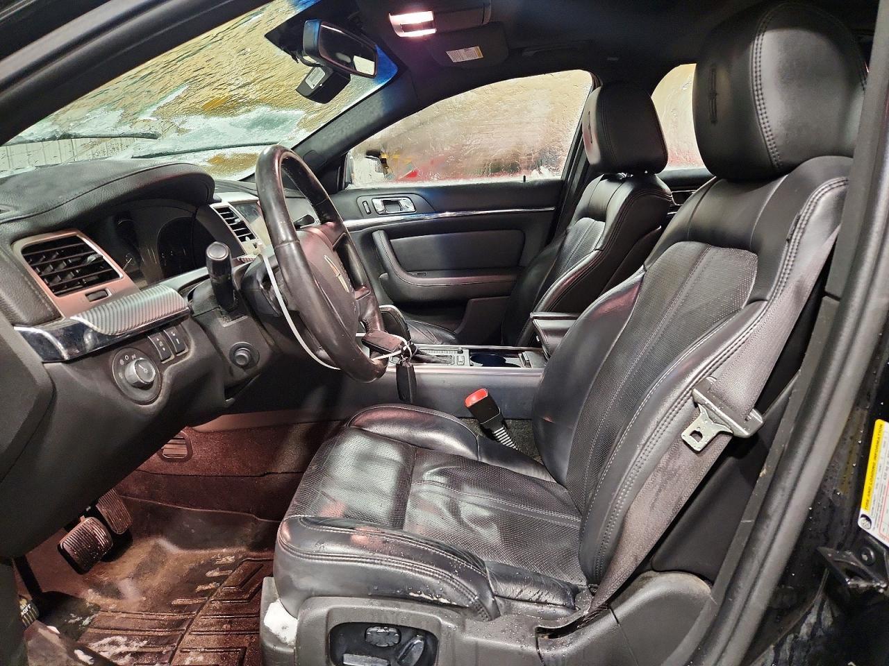 2011 Lincoln MKS
