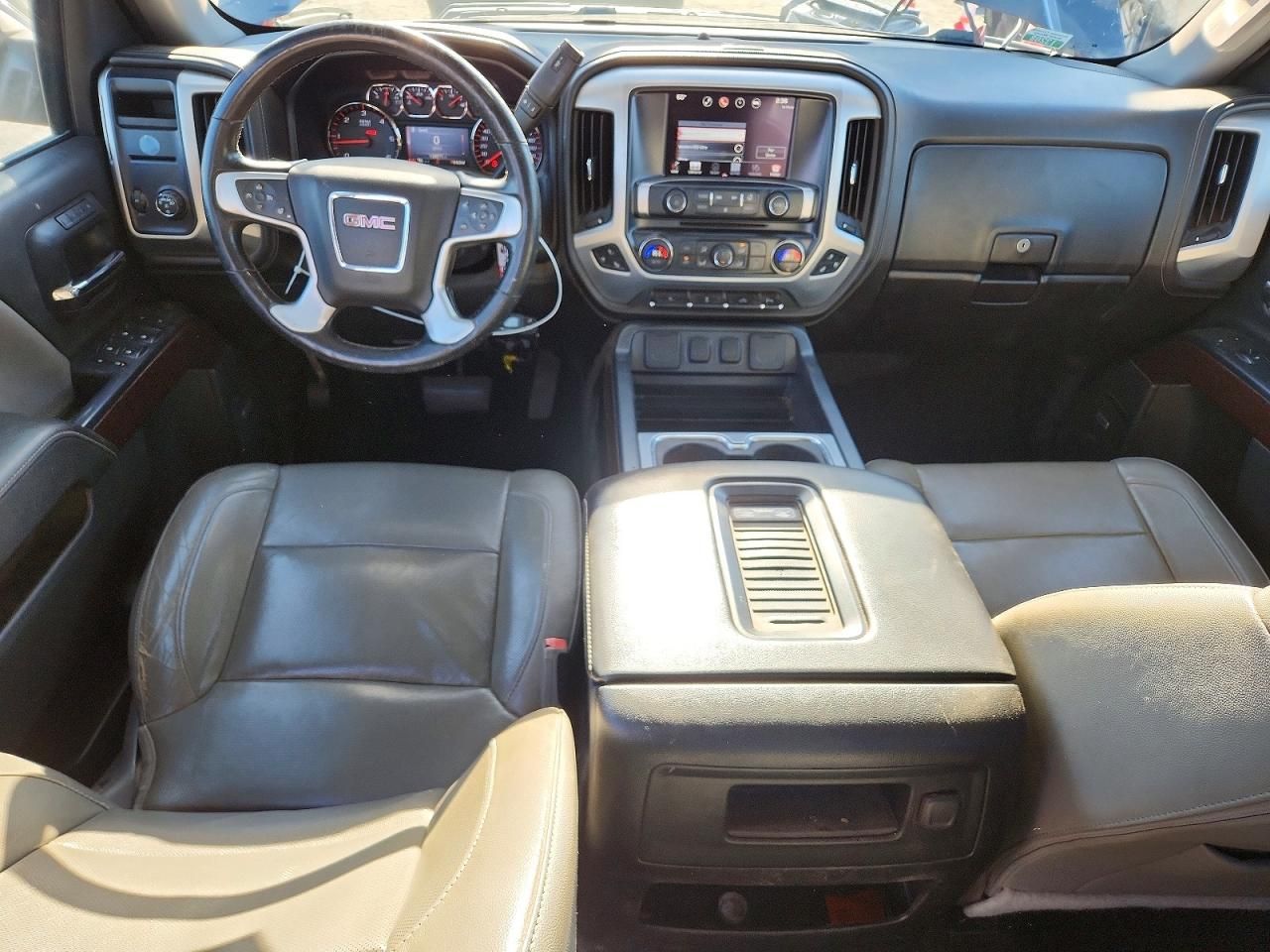 2016 GMC Sierra C1500 slt
