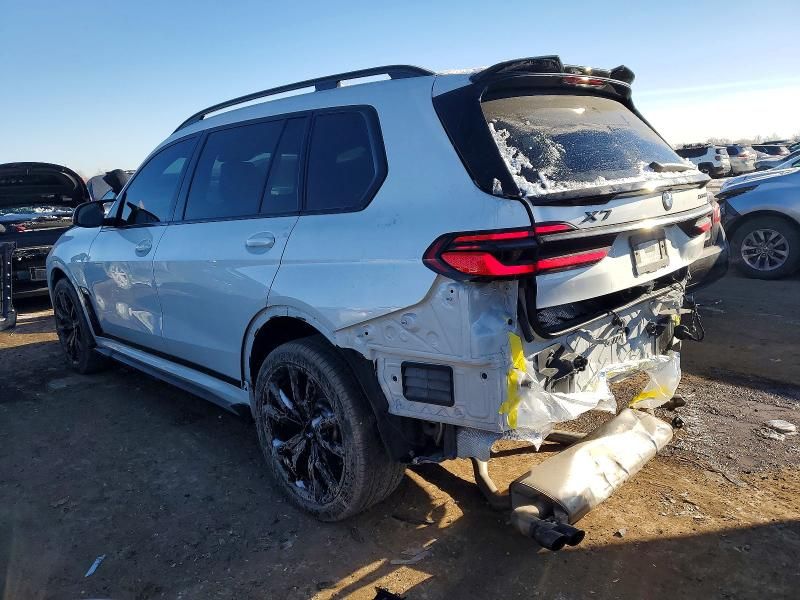 2025 BMW X7 Xdrive40i