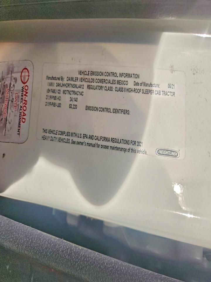 2022 Freightliner Cascadia 126 Semi Truck