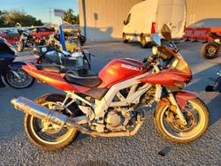 Suzuki Vehiculos salvage en venta: 2003 Suzuki Sv650