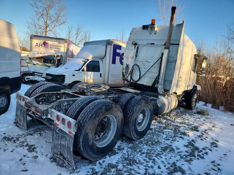 2012 Volvo Vnl Semi Truck
