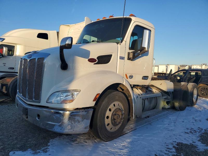 2019 Peterbilt Tractor 579-Semi Truck