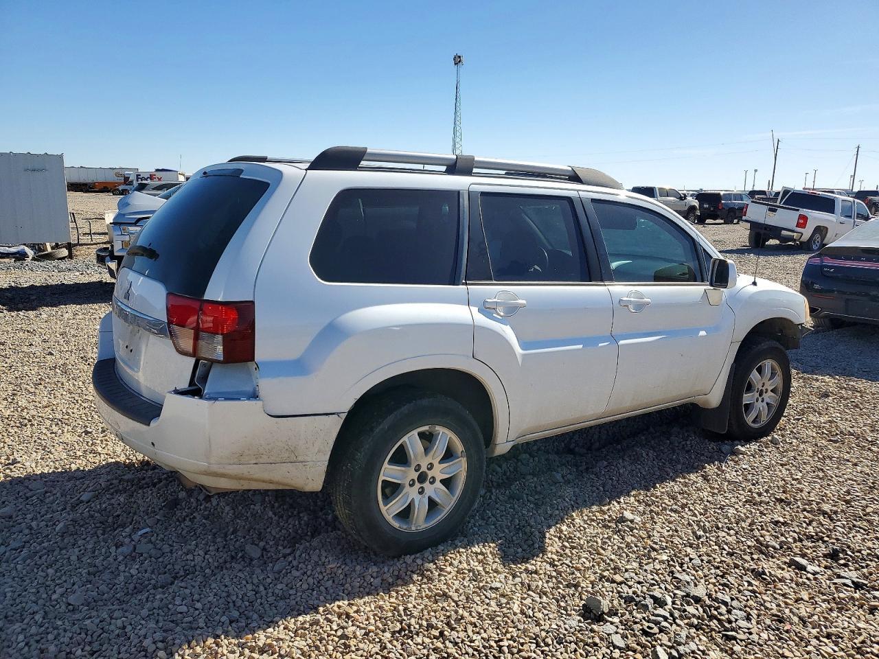 2011 Mitsubishi Endeavor ls