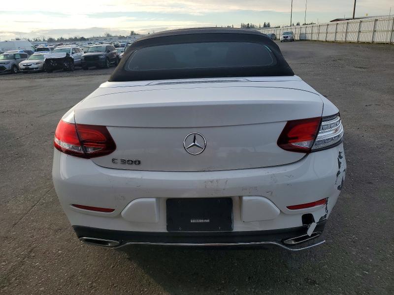 2017 Mercedes-Benz C300