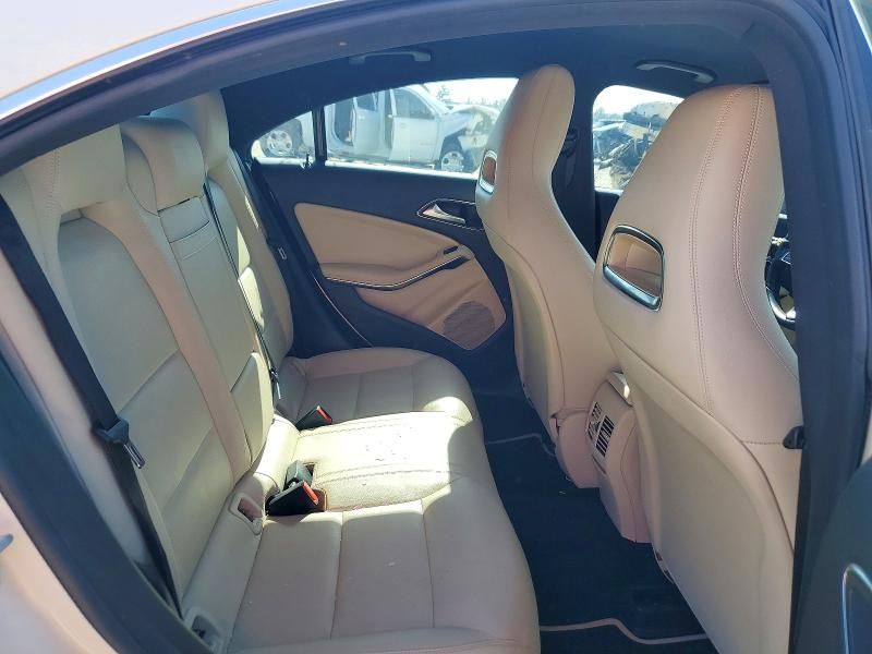 2018 Mercedes-Benz Cla 250