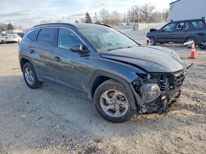 2022 Hyundai Tucson sel