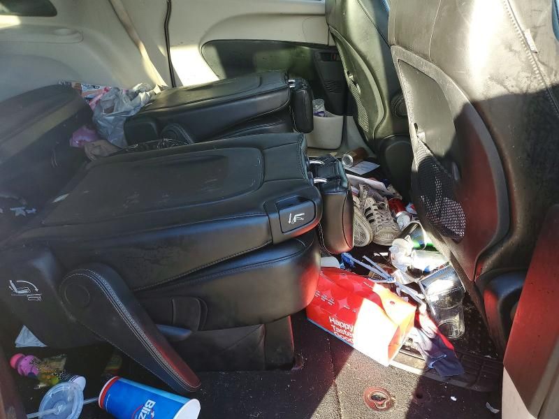 2020 Chrysler Voyager lxi