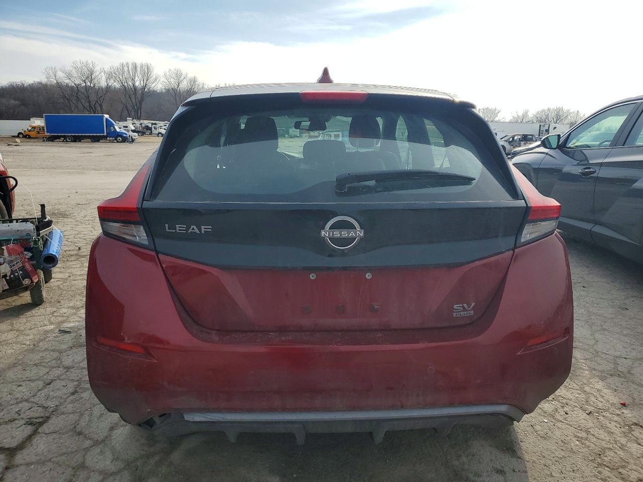2025 Nissan Leaf sv Plus