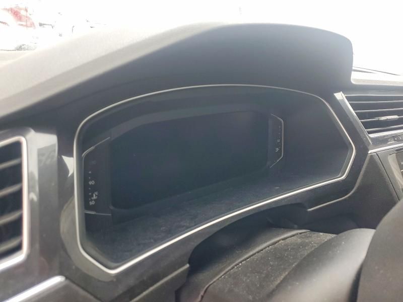 2024 Volkswagen Tiguan sel R-line Black