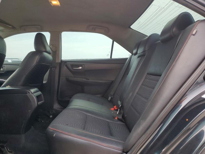 2015 Toyota Camry le