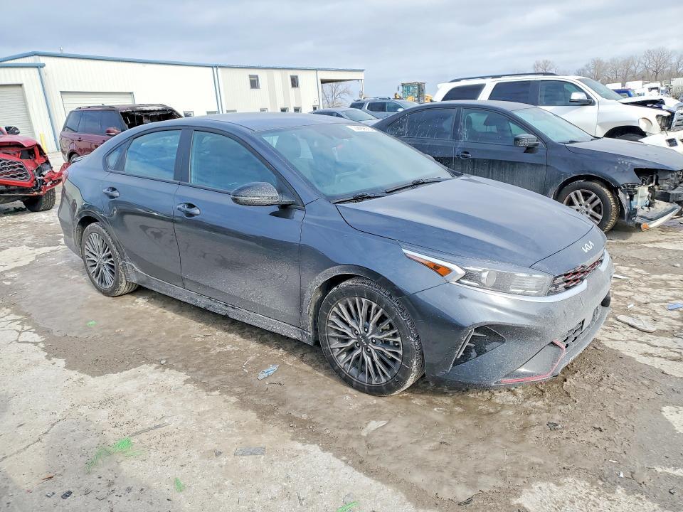 2024 KIA Forte gt Line