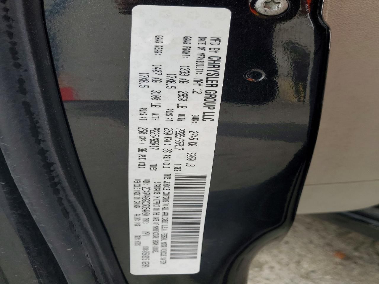 2012 Volkswagen Routan se