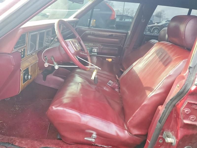 1989 Lincoln Town car