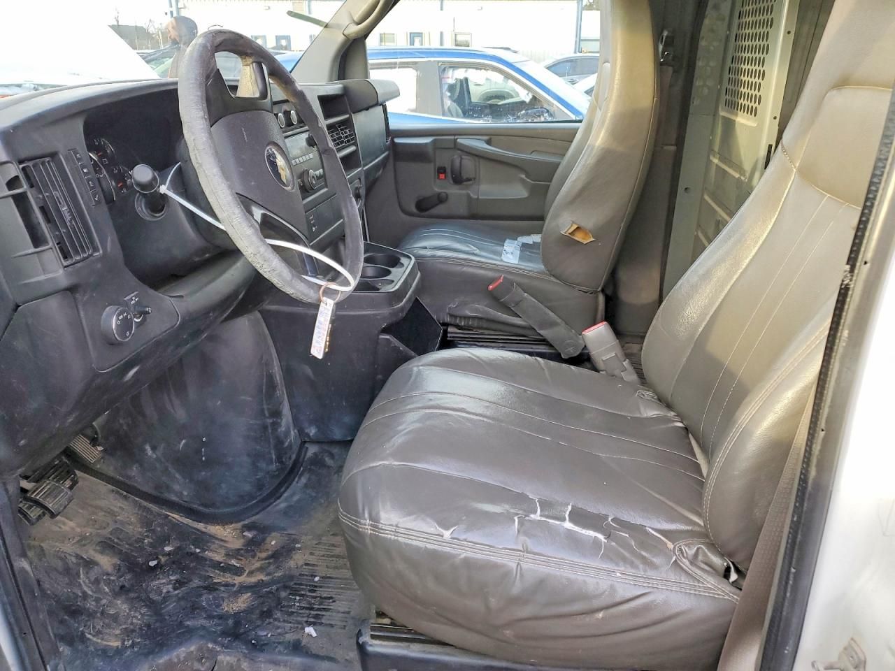 2011 Chevrolet Express 2500 Utility / Service Van