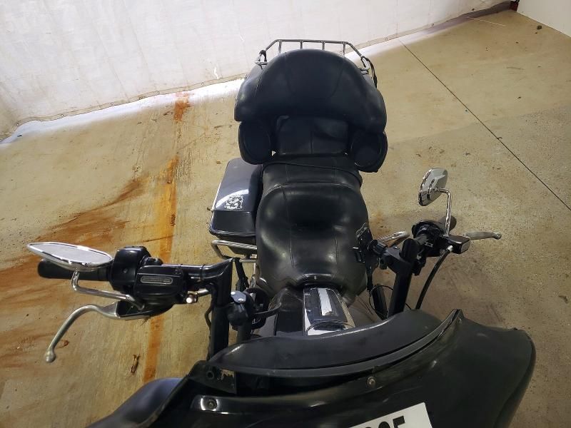 2011 Harley-Davidson Flhtk