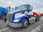 2017 Peterbilt Tractor 2017 Peterbilt 579 Semi Truck