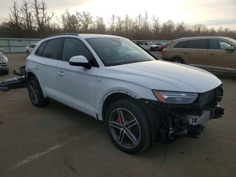 2024 Audi Q5 e Premium Plus 55