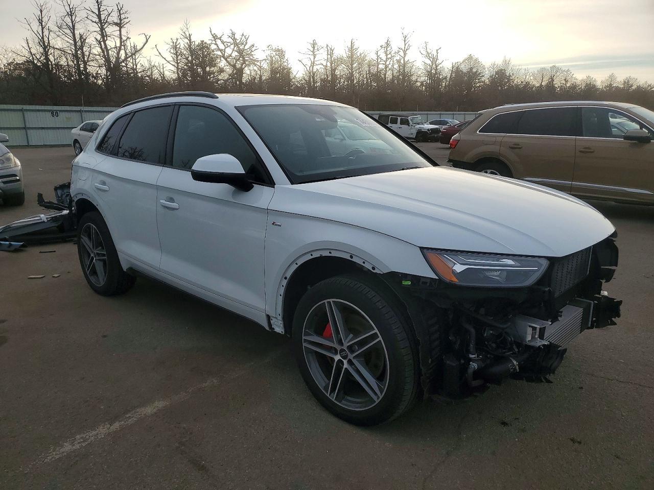 2024 Audi Q5 e Premium Plus 55