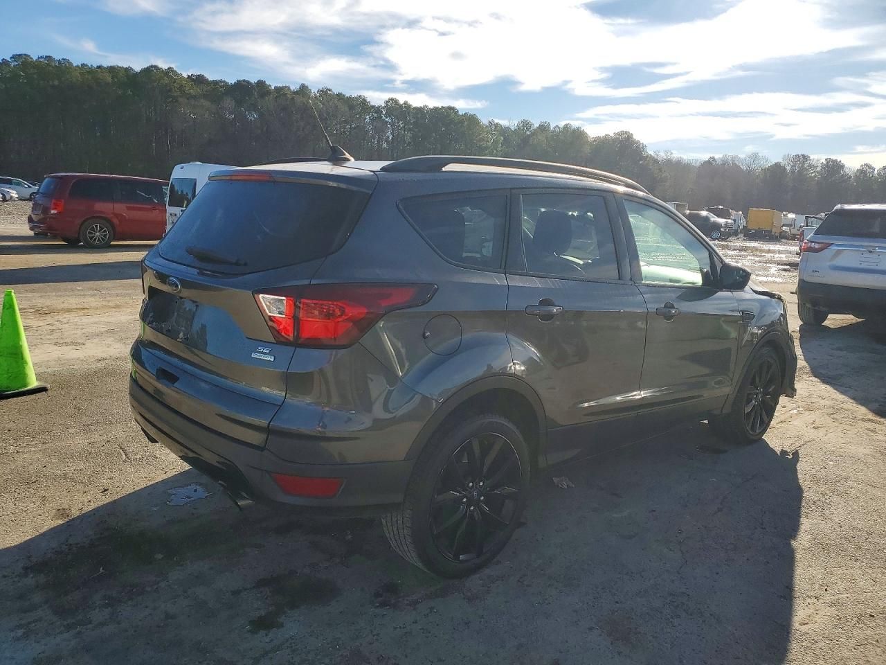 2019 Ford Escape se