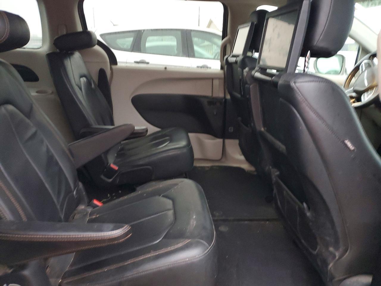 2017 Chrysler Pacifica Touring l Plus