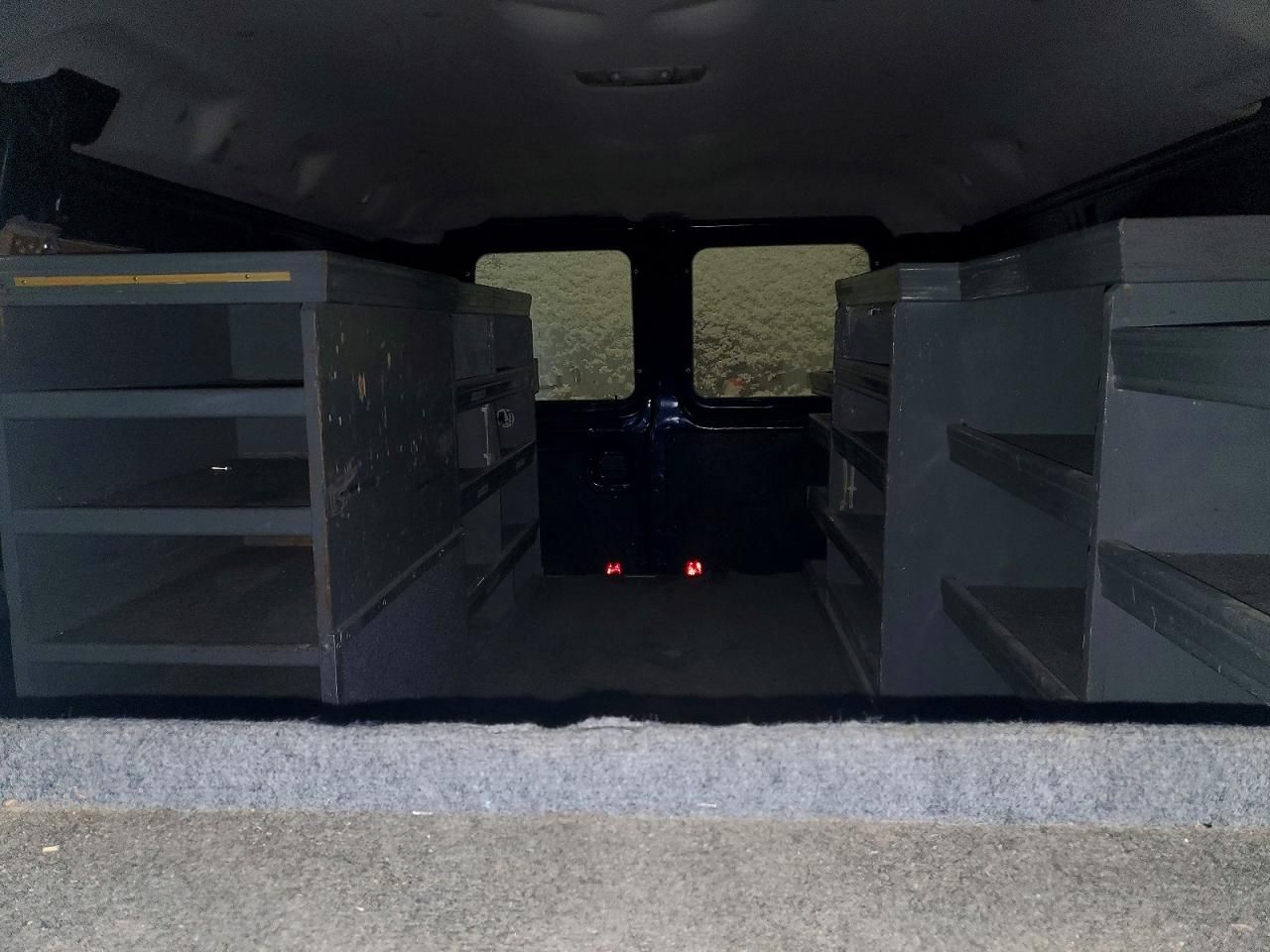 2014 Ford Econoline E350 Super Duty van