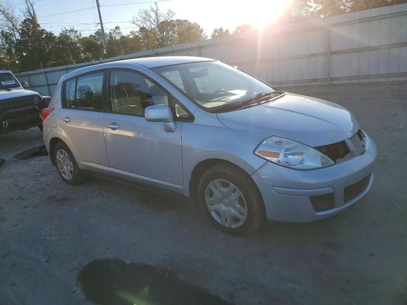 2012 Nissan Versa s