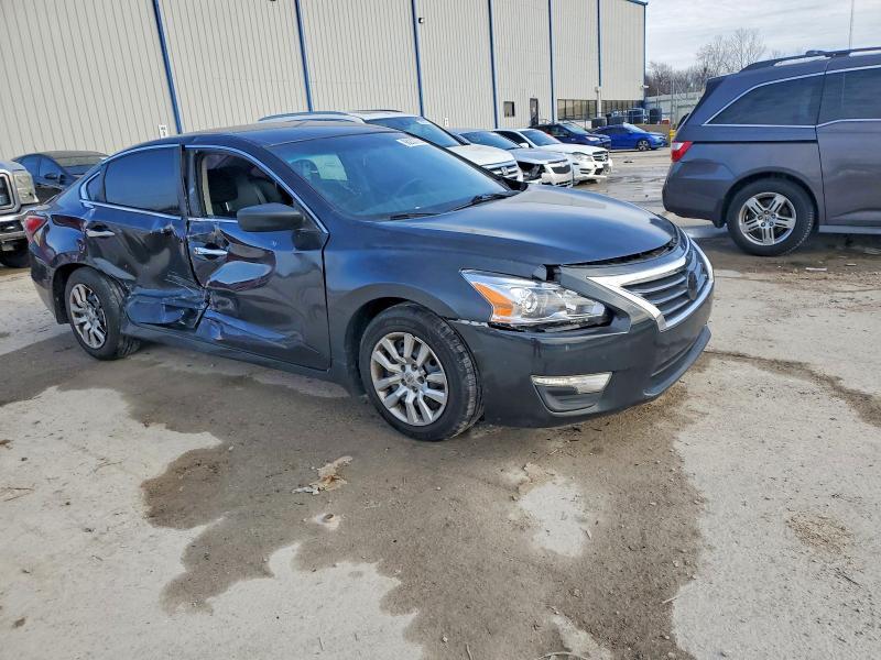 2015 Niss Altima