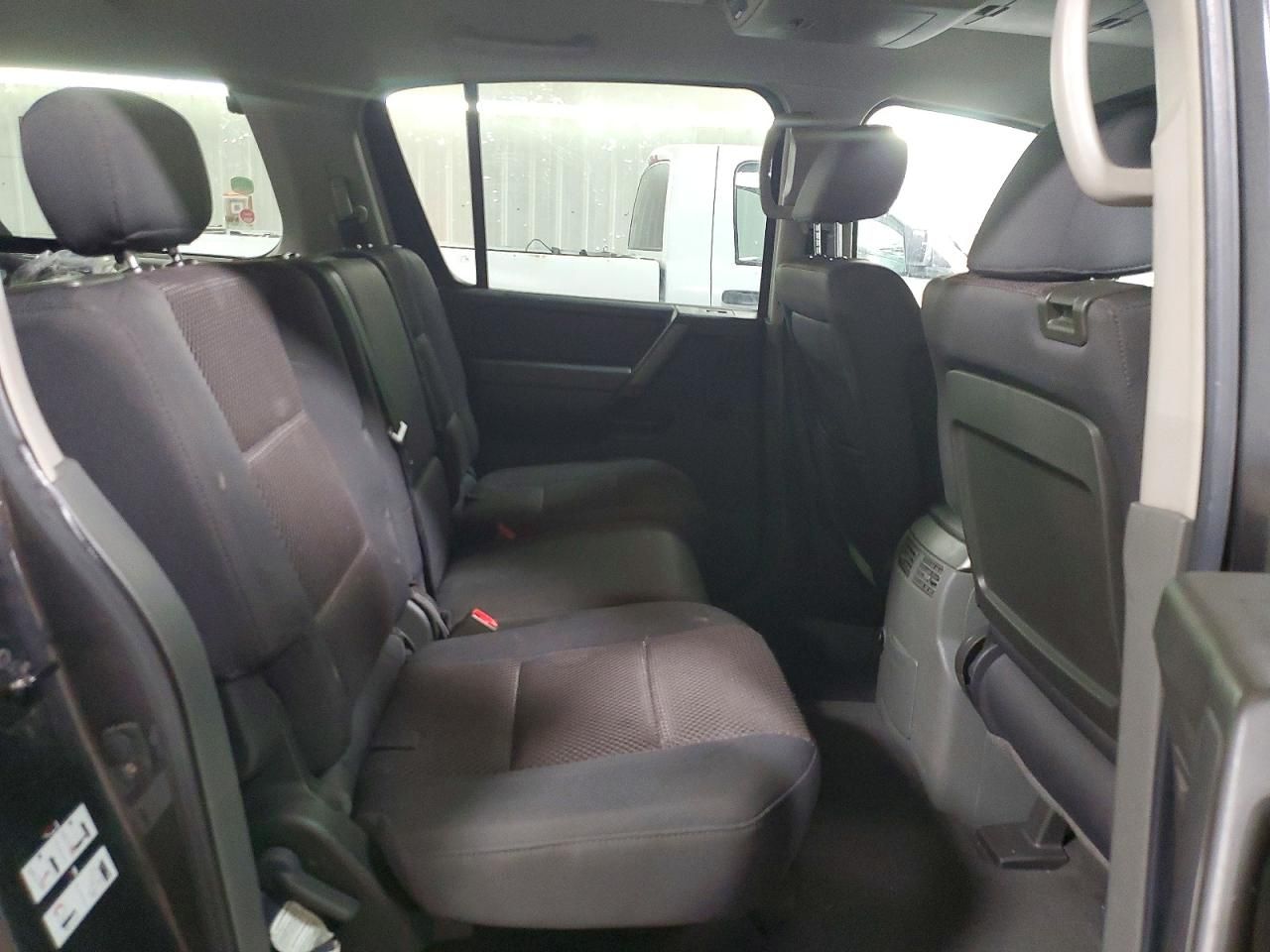 2007 Nissan Armada se