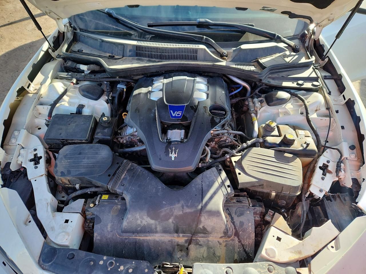 2015 Maserati Ghibli s